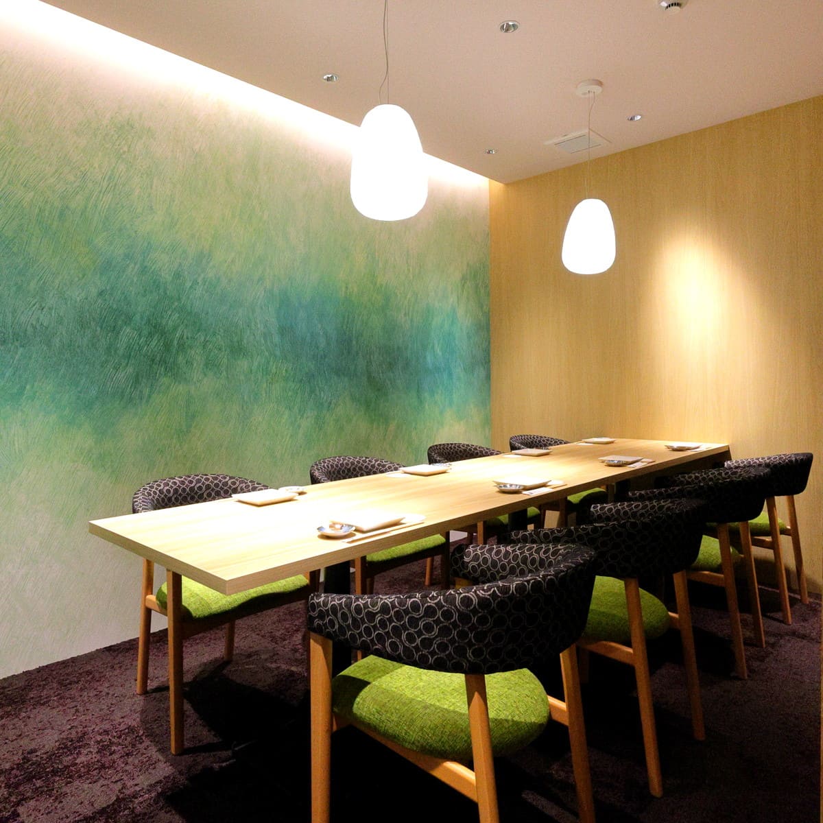 テーブル個室8名様