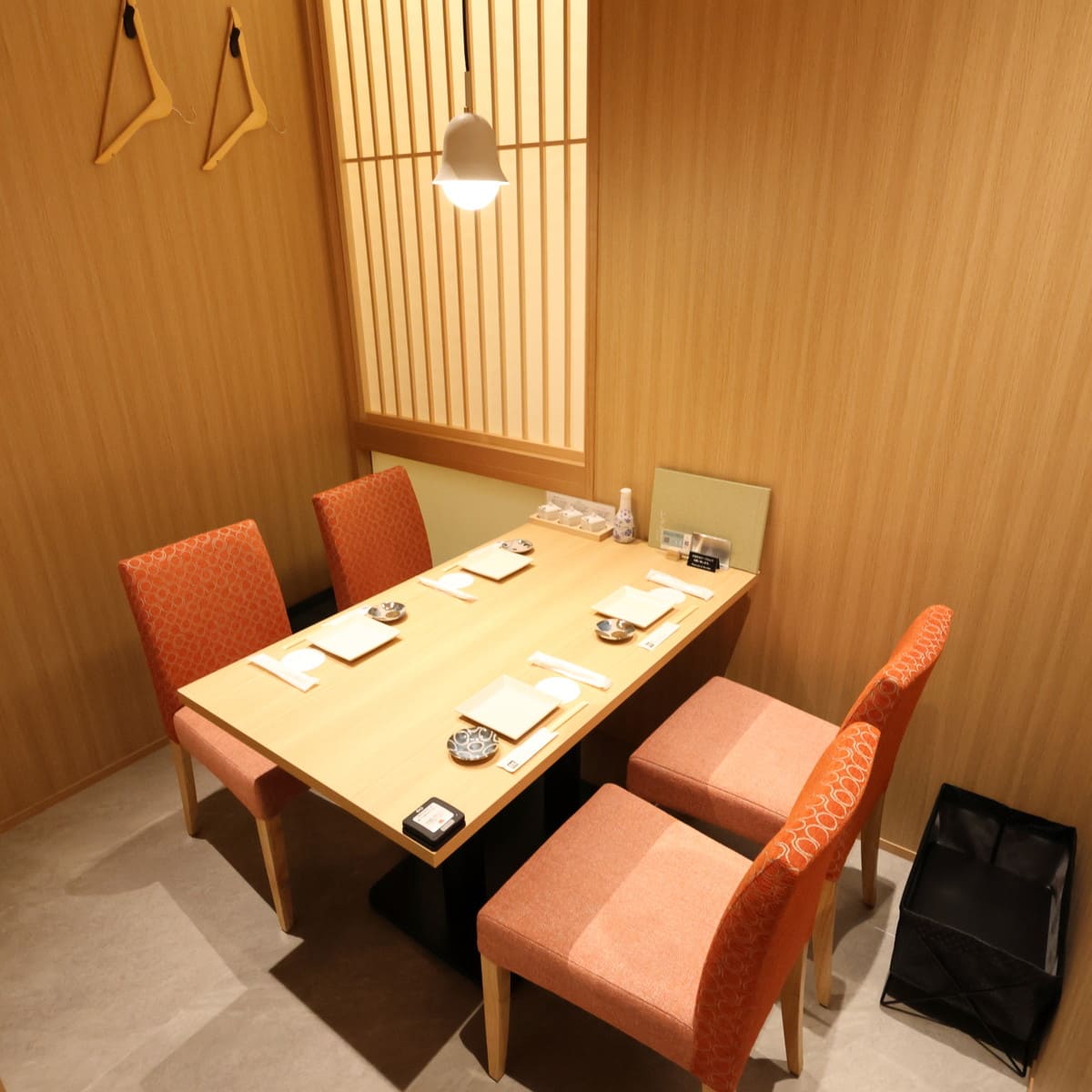テーブル個室4名様