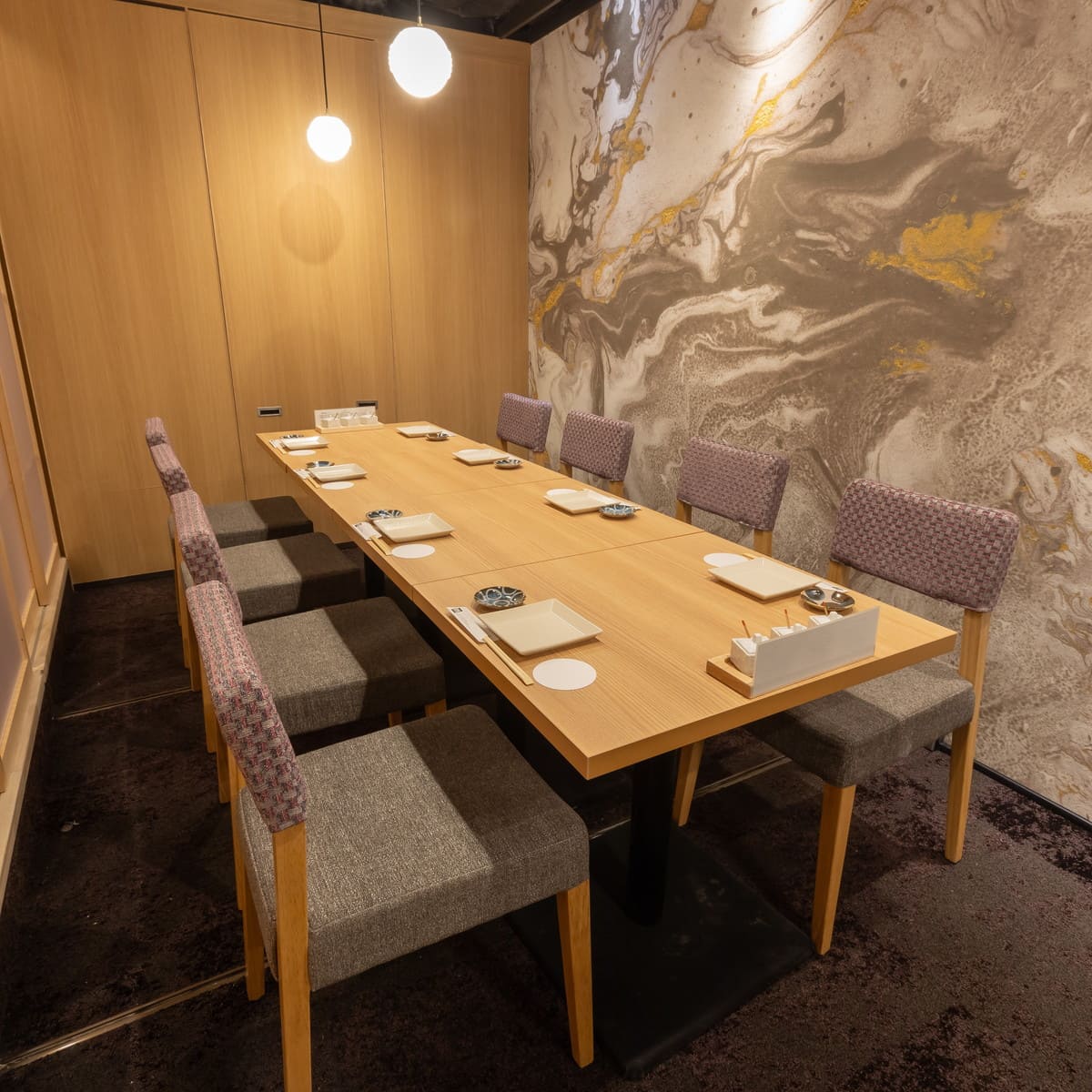 テーブル個室8名様